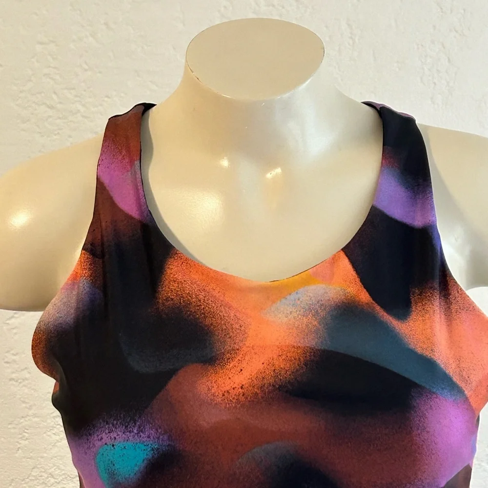Fabletics No Bounce Sports Bra in Meltdown sz LARGE NWT